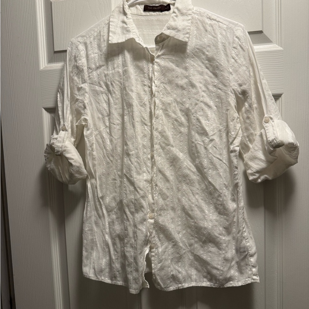 💙💙The Limited Button-Down Shirt